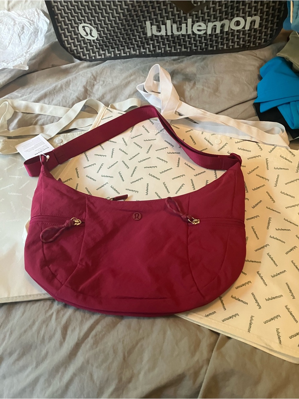 NWT Lululemon Slouchy Sling Bag, 6 L, Berry Rumble